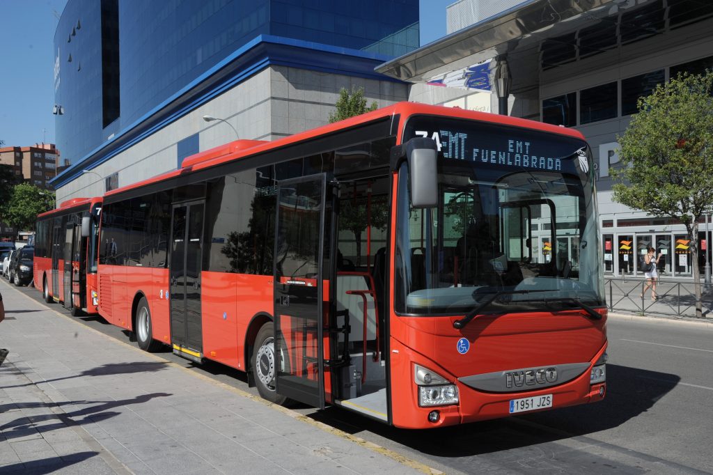 PRESENTACION NUEVOS AUTOBUSES EMT LINEA CEMENTERIO ALDEHUELA (1)