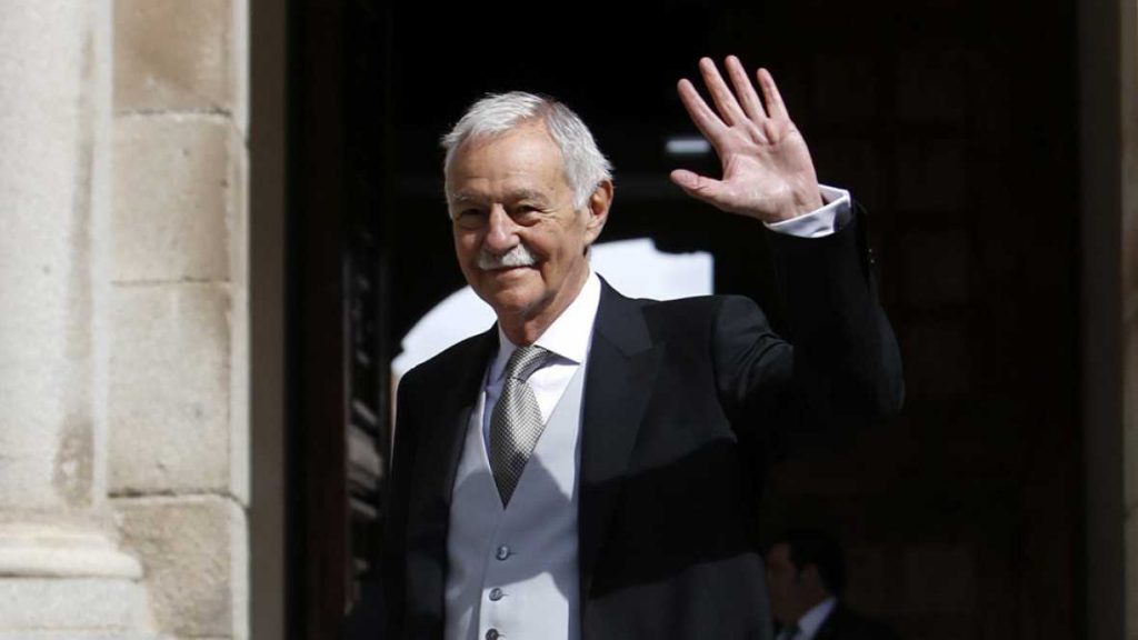 eduardo mendoza