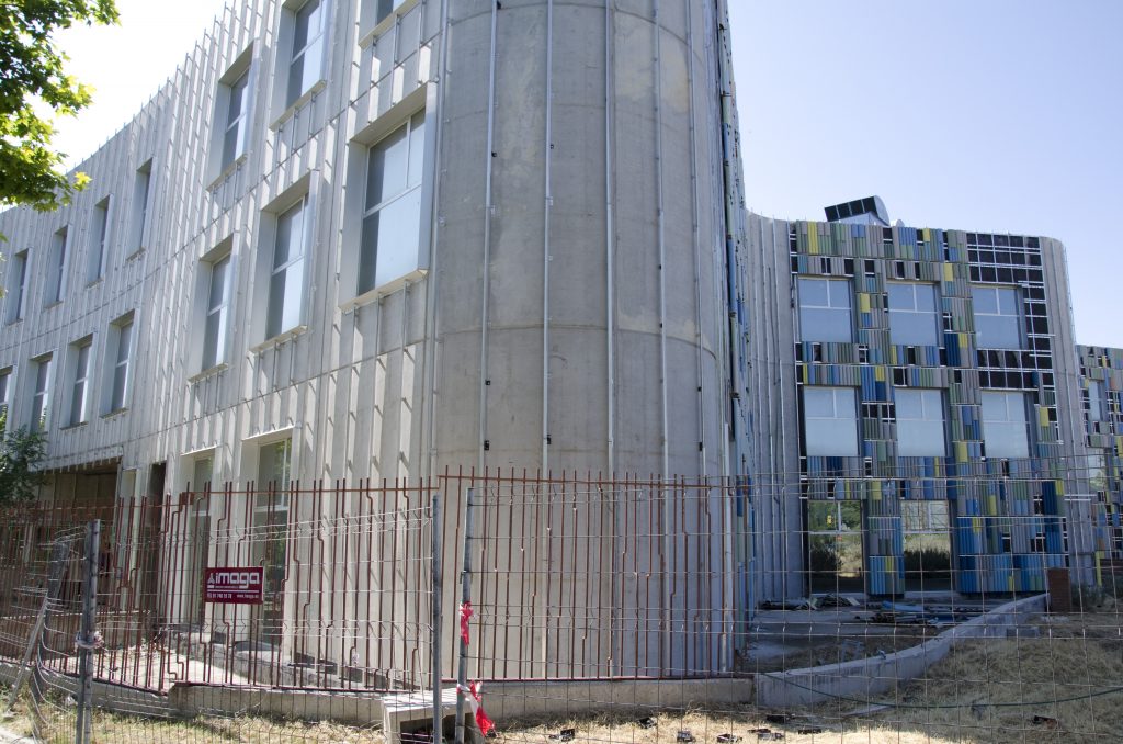 NUEVA BIBLIOTECA GRANDE