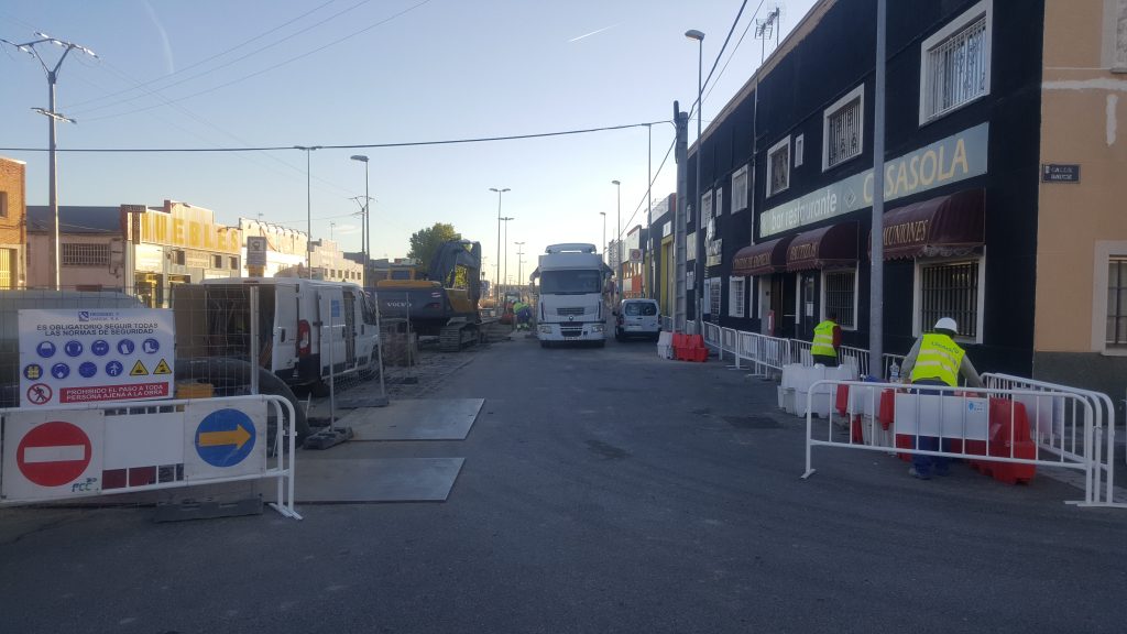 HUMANES OBRAS COMERCIANTES