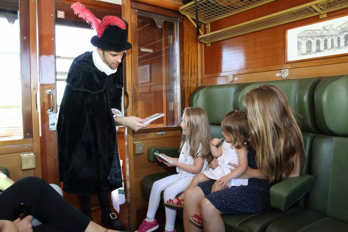 tren de felipe II viajes